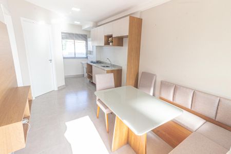 Sala de apartamento para alugar com 2 quartos, 40m² em Vila Canero, São Paulo
