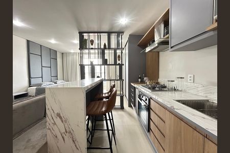 Studio para alugar com 47m², 1 quarto e 1 vaga Studio para alugar com 47m², 1 quarto e 1 vagaCozinha