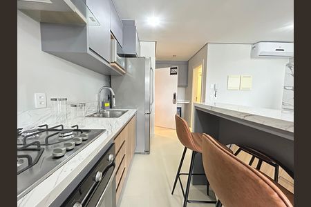 Studio para alugar com 47m², 1 quarto e 1 vaga Studio para alugar com 47m², 1 quarto e 1 vagaCozinha