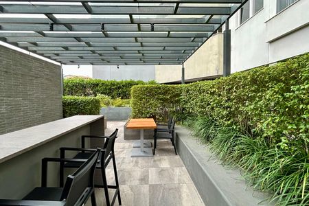Studio para alugar com 47m², 1 quarto e 1 vaga Studio para alugar com 47m², 1 quarto e 1 vagaÁrea comum - Churrasqueira