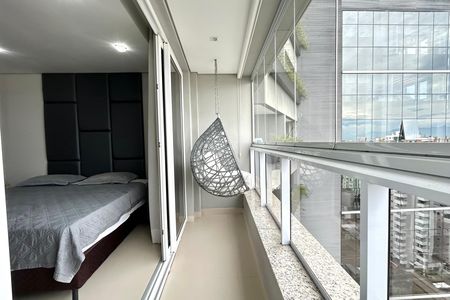 Varanda de kitnet/studio para alugar com 1 quarto, 47m² em Centro, Florianópolis