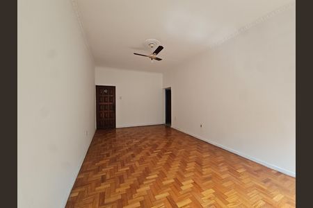 Apartamento para alugar com 160m², 3 quartos e sem vaga Apartamento para alugar com 160m², 3 quartos e sem vagaSala