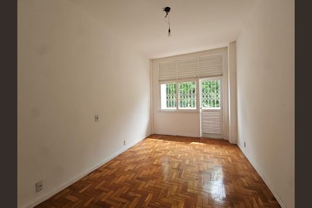 Apartamento para alugar com 160m², 3 quartos e sem vaga Apartamento para alugar com 160m², 3 quartos e sem vagaQuarto 2