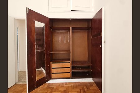 Apartamento para alugar com 160m², 3 quartos e sem vaga Apartamento para alugar com 160m², 3 quartos e sem vagaQuarto 2