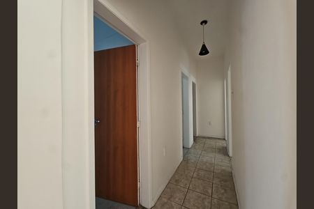 Apartamento para alugar com 160m², 3 quartos e sem vaga Apartamento para alugar com 160m², 3 quartos e sem vagaCorredor