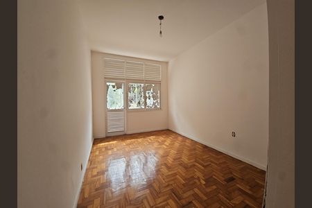 Apartamento para alugar com 160m², 3 quartos e sem vaga Apartamento para alugar com 160m², 3 quartos e sem vagaQuarto 1
