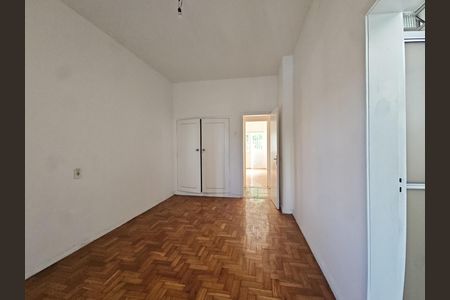 Apartamento para alugar com 160m², 3 quartos e sem vaga Apartamento para alugar com 160m², 3 quartos e sem vagaSuíte