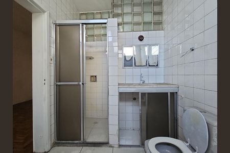 Apartamento para alugar com 160m², 3 quartos e sem vaga Apartamento para alugar com 160m², 3 quartos e sem vagaBanheiro da Suíte