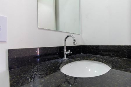 Apartamento para alugar com 39m², 2 quartos e 1 vaga Apartamento para alugar com 39m², 2 quartos e 1 vagaBanheiro