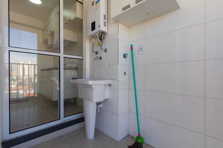 Apartamento para alugar com 39m², 2 quartos e 1 vaga Apartamento para alugar com 39m², 2 quartos e 1 vagaVaranda e Área de Serviço