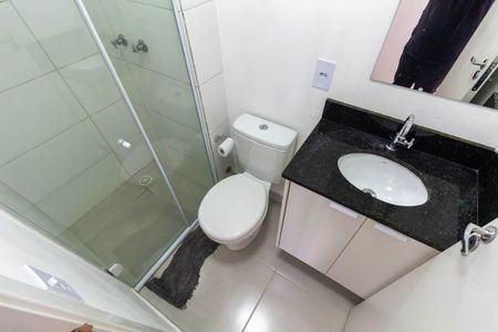 Banheiro de apartamento para alugar com 2 quartos, 39m² em Vila Carrão, São Paulo