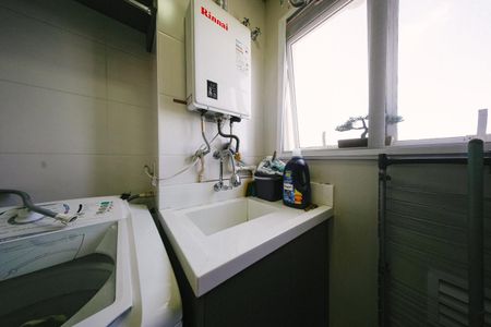 Apartamento para alugar com 72m², 3 quartos e 1 vaga Apartamento para alugar com 72m², 3 quartos e 1 vagaCozinha e Área de Serviço