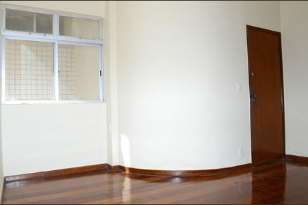 Apartamento à venda com 57m², 2 quartos e 1 vagaSala