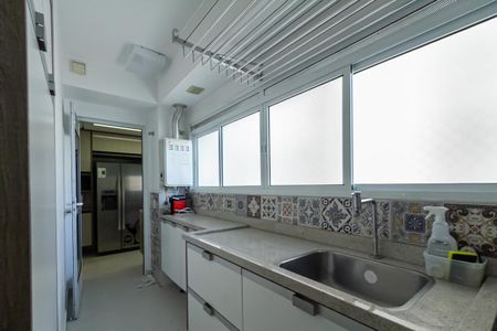 Apartamento para alugar com 157m², 3 quartos e 2 vagas Apartamento para alugar com 157m², 3 quartos e 2 vagasÁrea de Serviço