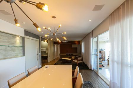 Apartamento para alugar com 157m², 3 quartos e 2 vagas Apartamento para alugar com 157m², 3 quartos e 2 vagasSala