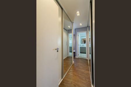 Apartamento para alugar com 157m², 3 quartos e 2 vagas Apartamento para alugar com 157m², 3 quartos e 2 vagasCloset da suíte 3