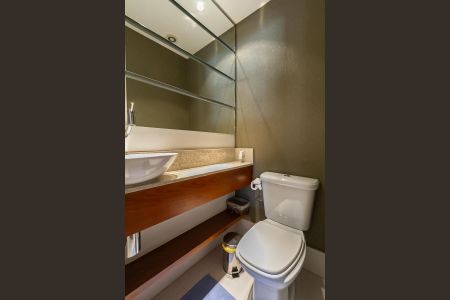 Apartamento para alugar com 157m², 3 quartos e 2 vagas Apartamento para alugar com 157m², 3 quartos e 2 vagasLavabo