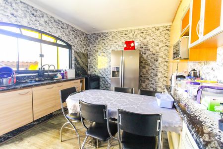 Cozinha de casa à venda com 2 quartos, 300m² em Jardim Helian, São Paulo