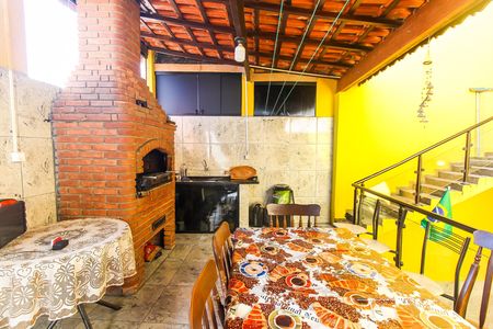 Casa à venda com 300m², 2 quartos e 4 vagasÁrea Gourmet
