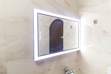 Casa à venda com 300m², 2 quartos e 4 vagasBanheiro 2
