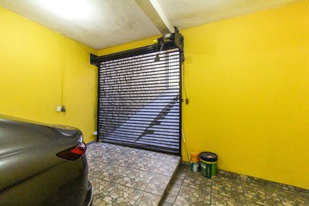 Garagem de casa à venda com 2 quartos, 300m² em Jardim Helian, São Paulo