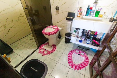 Casa à venda com 300m², 2 quartos e 4 vagasBanheiro da Suíte