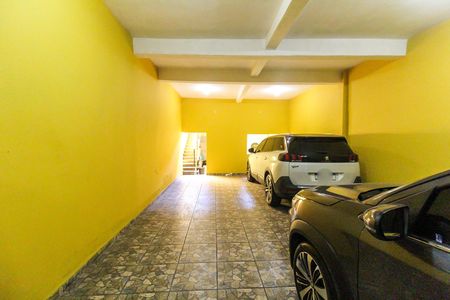 Casa à venda com 300m², 2 quartos e 4 vagasGaragem