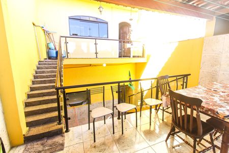 Casa à venda com 300m², 2 quartos e 4 vagasÁrea Gourmet