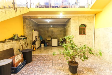Casa à venda com 300m², 2 quartos e 4 vagasQuintal