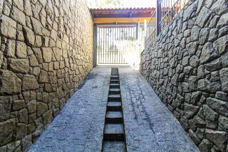 Casa à venda com 300m², 2 quartos e 4 vagasQuintal