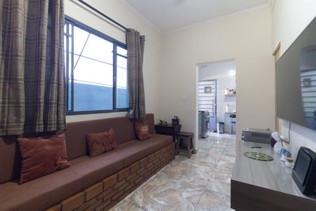 Casa para alugar com 90m², 2 quartos e 1 vagaSala