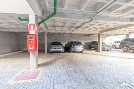 Garagem de apartamento à venda com 3 quartos, 98m² em Grajaú, Belo Horizonte
