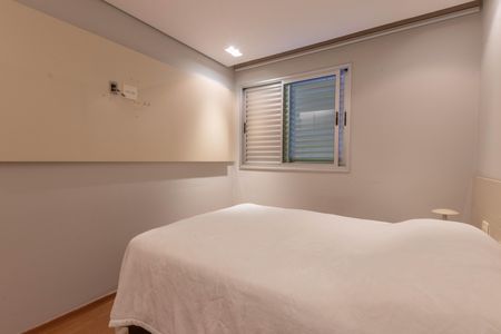 Quarto 3 de apartamento à venda com 3 quartos, 98m² em Grajaú, Belo Horizonte