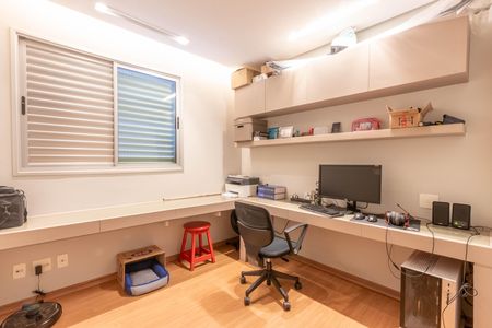 Apartamento à venda com 98m², 3 quartos e 2 vagas Apartamento à venda com 98m², 3 quartos e 2 vagasQuarto 1