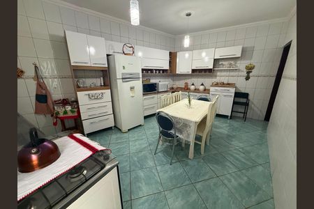 Casa para alugar com 249m², 3 quartos e 2 vagas Casa para alugar com 249m², 3 quartos e 2 vagasCozinha