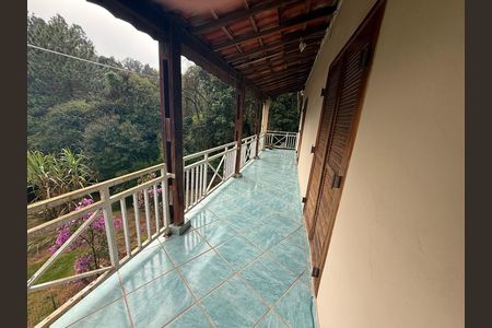 Varanda de casa à venda com 3 quartos, 249m² em Jardim Molinari, Jundiaí