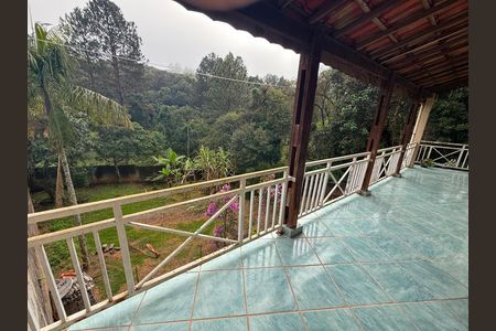 Casa para alugar com 249m², 3 quartos e 2 vagas Casa para alugar com 249m², 3 quartos e 2 vagasVaranda
