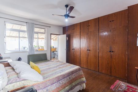 Apartamento à venda com 340m², 6 quartos e 3 vagas Apartamento à venda com 340m², 6 quartos e 3 vagasSuíte na Cobertura