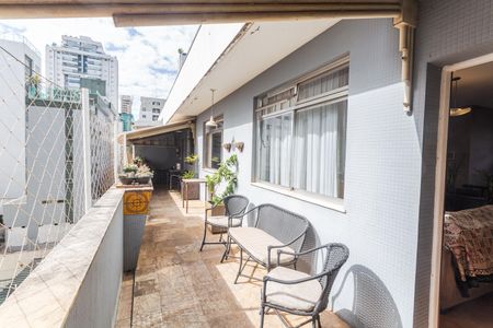 Apartamento à venda com 340m², 6 quartos e 3 vagas Apartamento à venda com 340m², 6 quartos e 3 vagasVaranda da Sala 2/Suíte na Cobertura