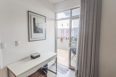 Apartamento à venda com 340m², 6 quartos e 3 vagas Apartamento à venda com 340m², 6 quartos e 3 vagasQuarto 5 na Cobertura