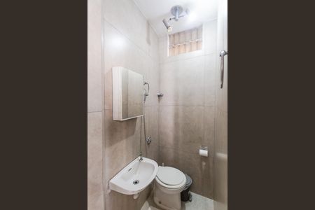 Apartamento à venda com 340m², 6 quartos e 3 vagas Apartamento à venda com 340m², 6 quartos e 3 vagasBanheiro de serviço