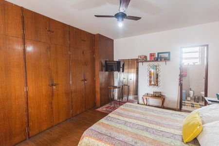 Apartamento à venda com 340m², 6 quartos e 3 vagas Apartamento à venda com 340m², 6 quartos e 3 vagasSuíte na Cobertura