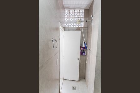 Apartamento à venda com 340m², 6 quartos e 3 vagas Apartamento à venda com 340m², 6 quartos e 3 vagasBanheiro de serviço