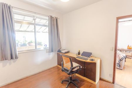 Apartamento à venda com 340m², 6 quartos e 3 vagas Apartamento à venda com 340m², 6 quartos e 3 vagasQuarto 4 na Cobertura