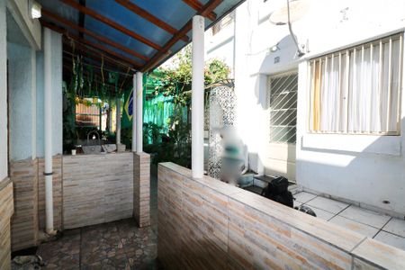 Casa para alugar com 76m², 2 quartos e sem vaga Casa para alugar com 76m², 2 quartos e sem vagaEntrada
