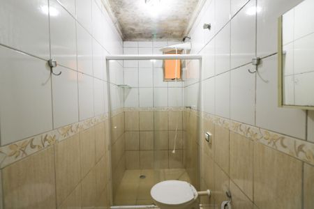 Casa para alugar com 76m², 2 quartos e sem vaga Casa para alugar com 76m², 2 quartos e sem vagaBanheiro