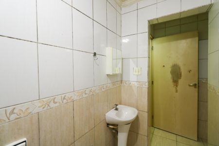 Casa para alugar com 76m², 2 quartos e sem vaga Casa para alugar com 76m², 2 quartos e sem vagaBanheiro