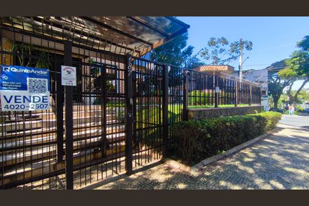 Apartamento à venda com 215m², 3 quartos e 3 vagasFachada + Plaquinha