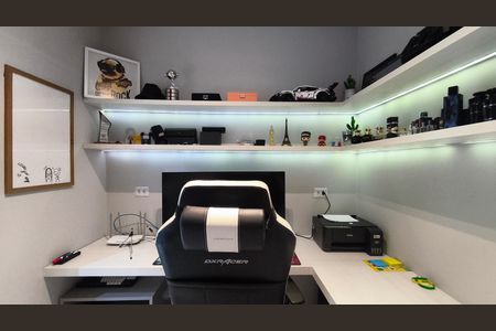 Apartamento à venda com 215m², 3 quartos e 3 vagasSuíte 2