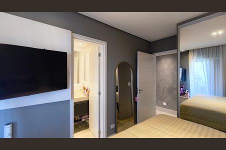 Apartamento à venda com 215m², 3 quartos e 3 vagasSuíte 2